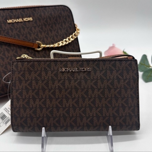 Michael Kors Large EW Crossbody Bag & Large Double Zip Wallet Brown - Picture 8 of 14